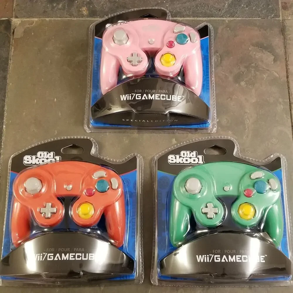 3 Gamecube Controllers - 3 Colors Bundle (NEW) - Red Green Pink - Nintendo
